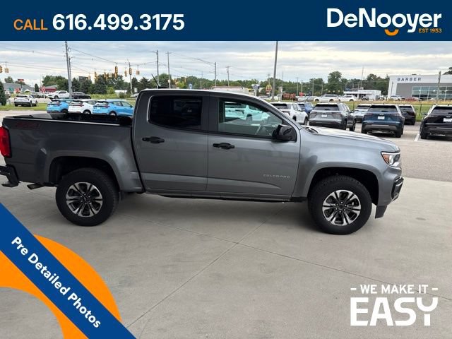Used 2022 Chevrolet Colorado Z71 w/ Safety Package AWD/4WD image 6