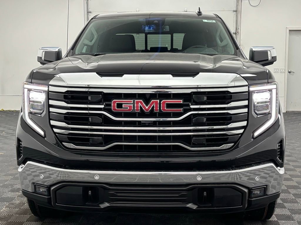 New 2026 GMC Sierra 1500 SLT w/ SLT Premium Package image 14