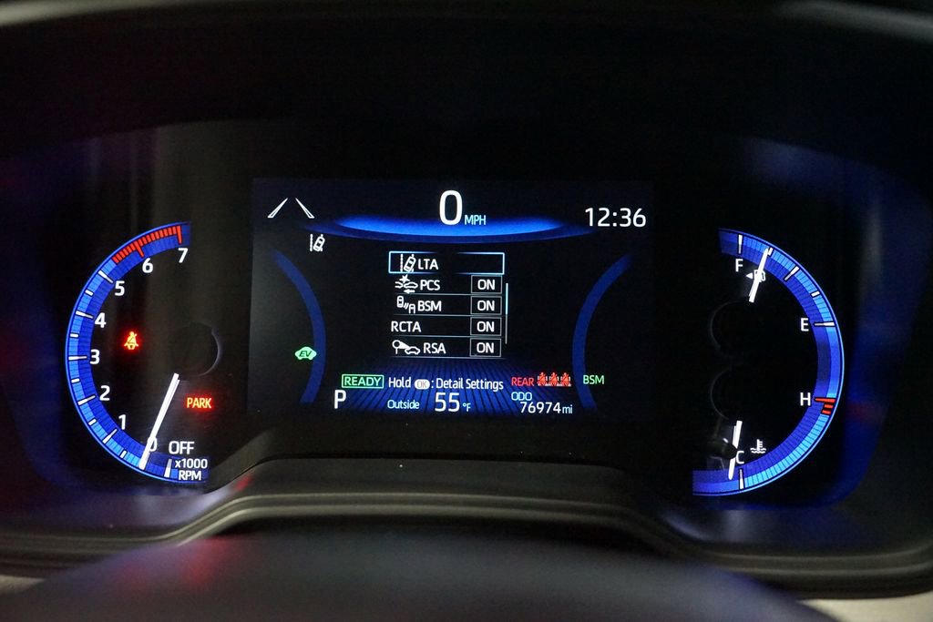 Certified 2022 Toyota Corolla LE image 15