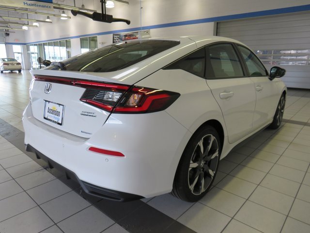 New 2025 Honda Civic Sport Touring image 2