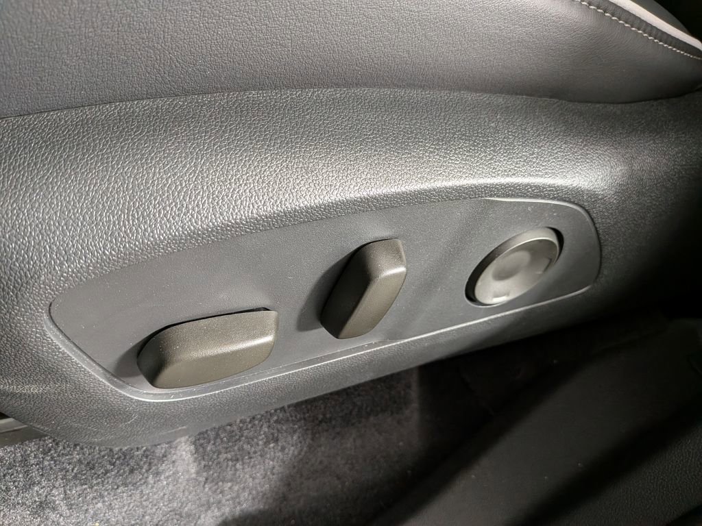 New 2025 Buick Enclave Sport Touring w/ Super Cruise Package image 18