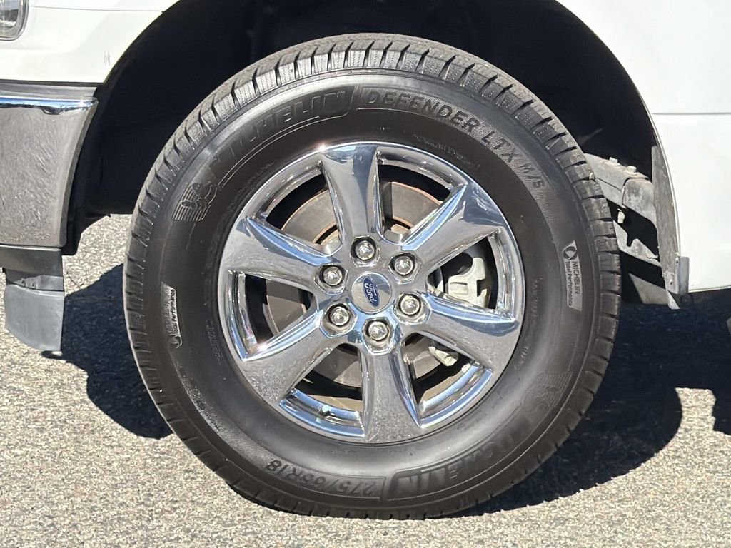 Certified 2019 Ford F150 XLT w/ Equipment Group 302A Luxury image 29