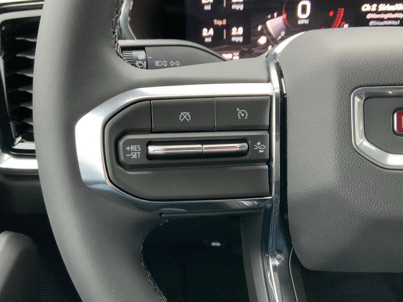 New 2026 GMC Canyon Elevation w/ Convenience Package image 34