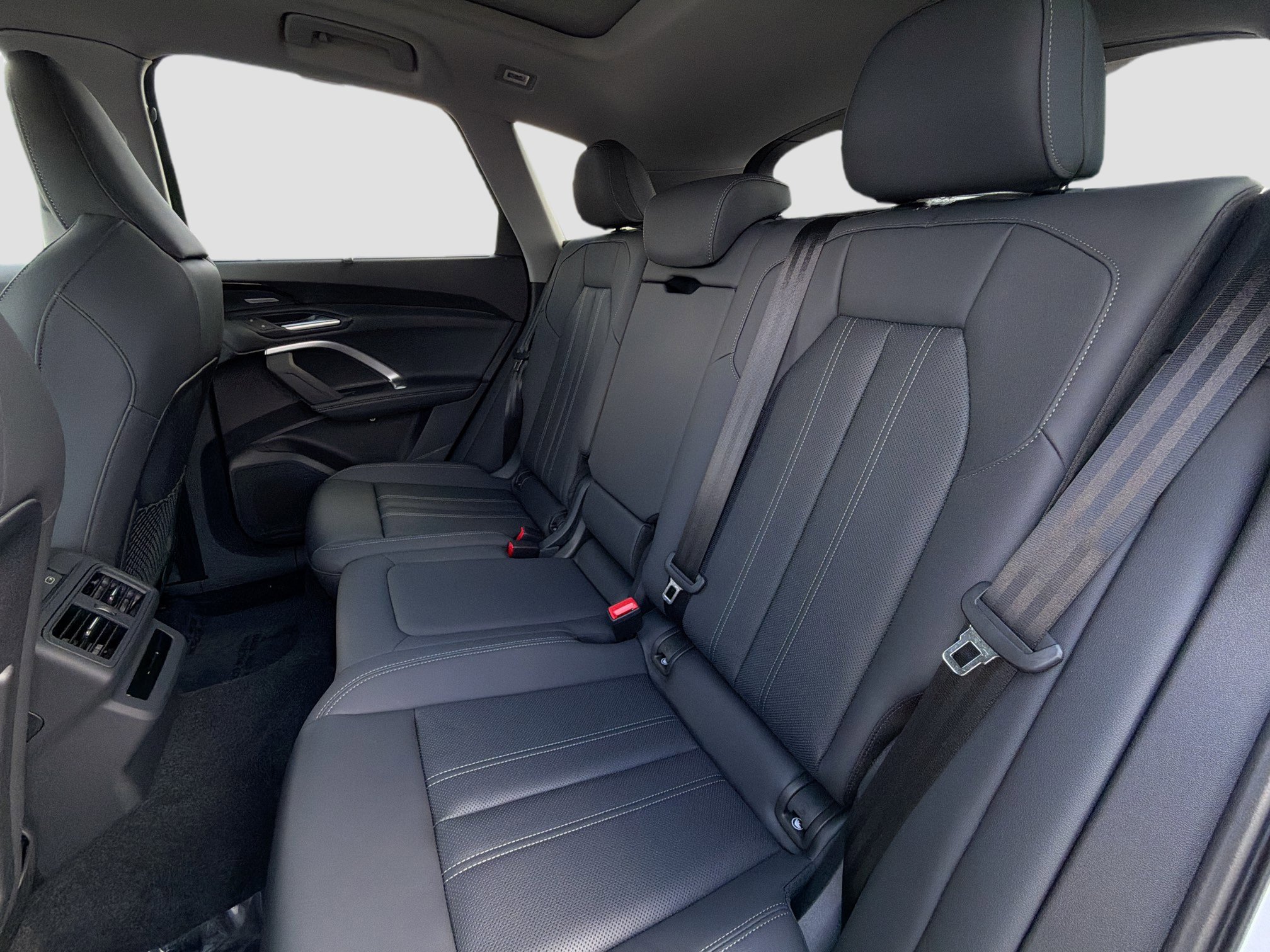 New 2025 Audi Q5 Premium Plus image 21