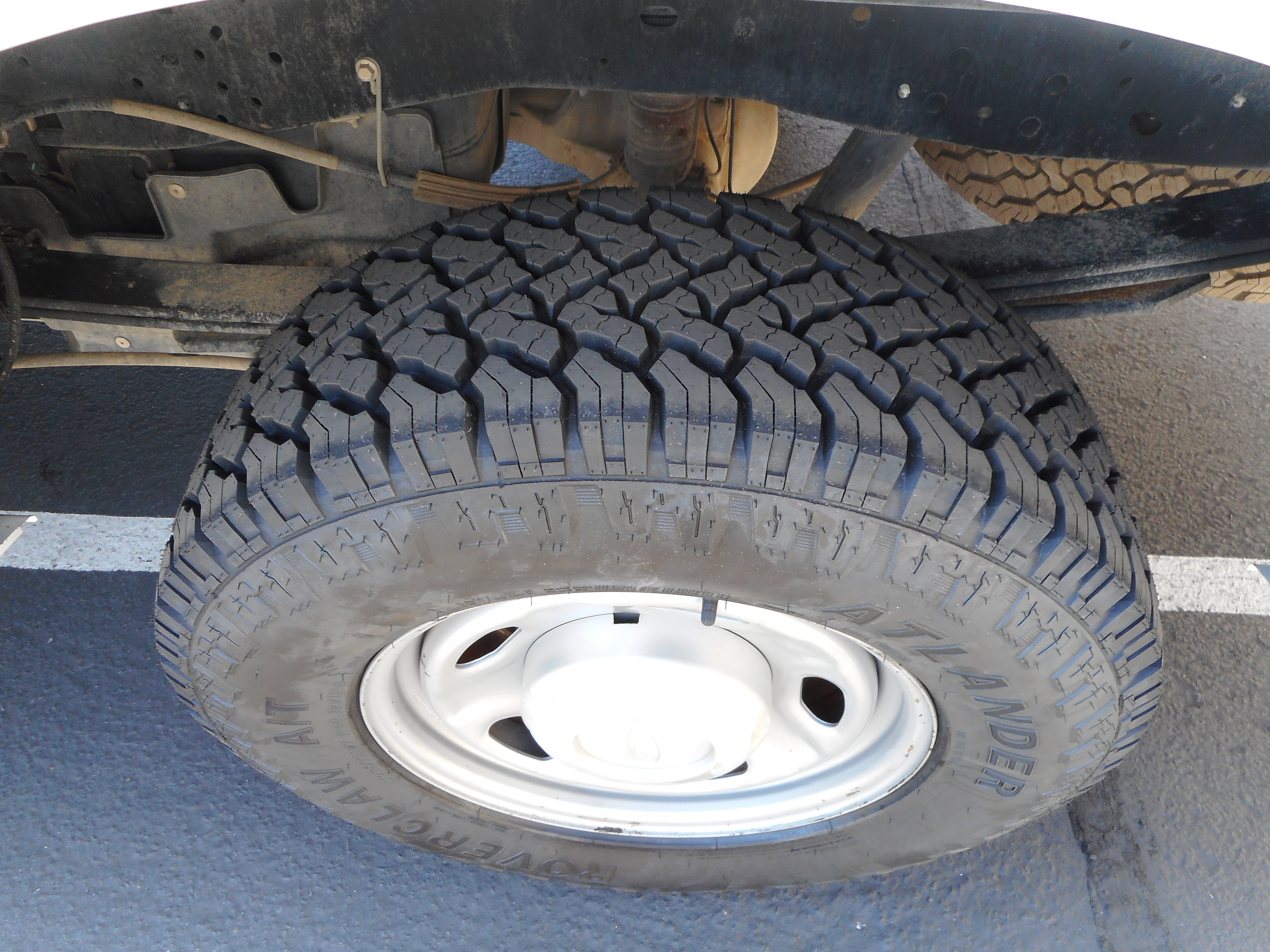 Used 2016 Ford F250 XL w/ Power Equipment Group AWD/4WD image 13