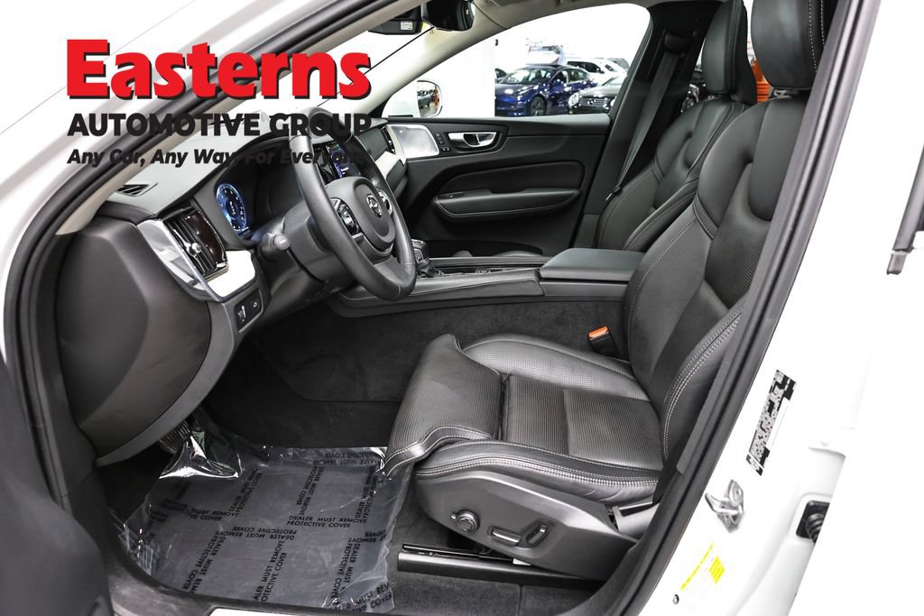 Used 2021 Volvo XC60 T5 Inscription AWD/4WD image 14