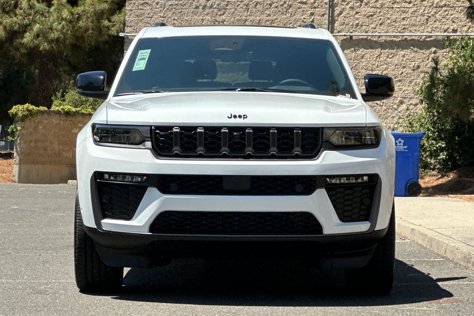 New 2026 Jeep Grand Cherokee L Limited AWD/4WD image 8