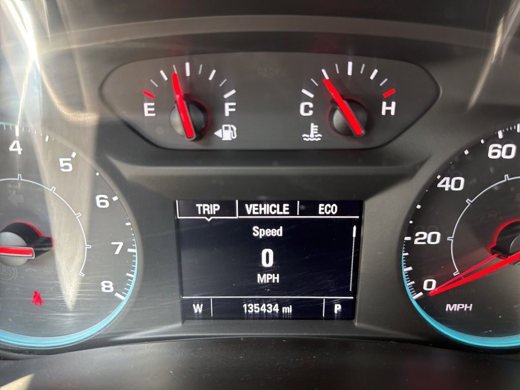 Used 2021 Chevrolet Equinox LS w/ LS Convenience Package image 10