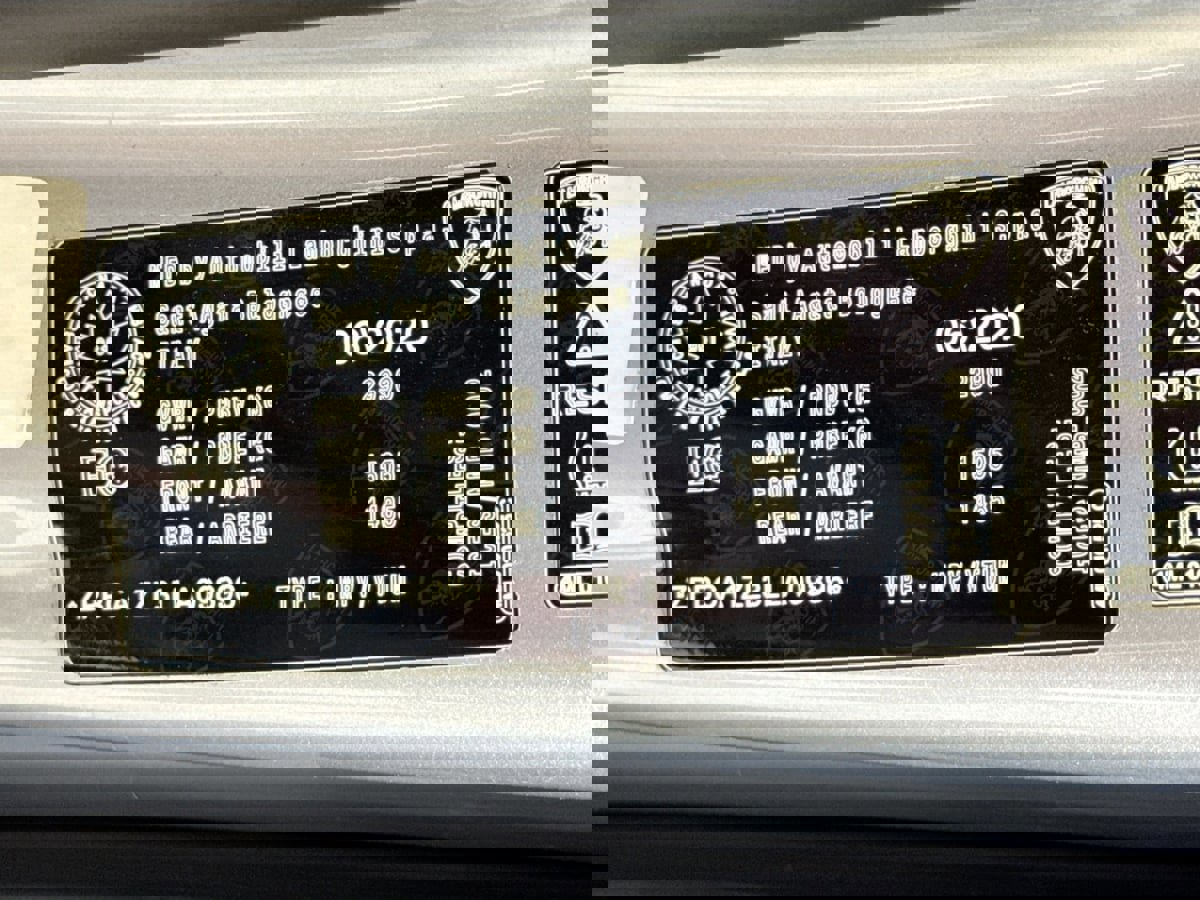 Used 2020 Lamborghini Urus image 44