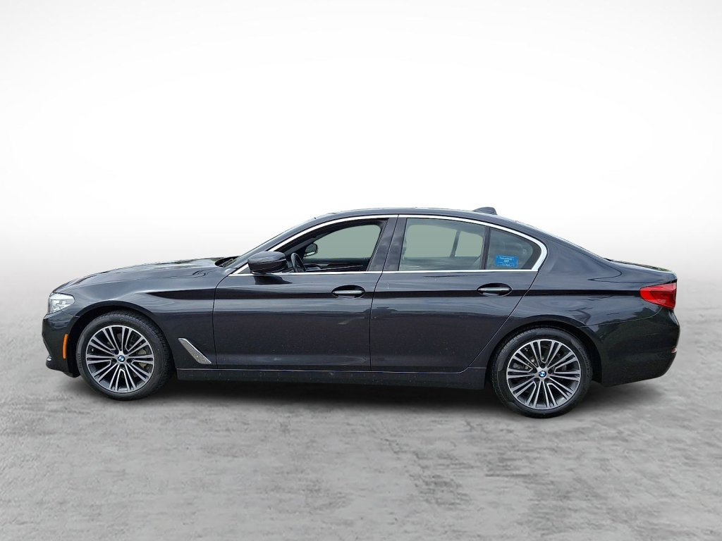 Used 2018 BMW 530i xDrive AWD/4WD image 2