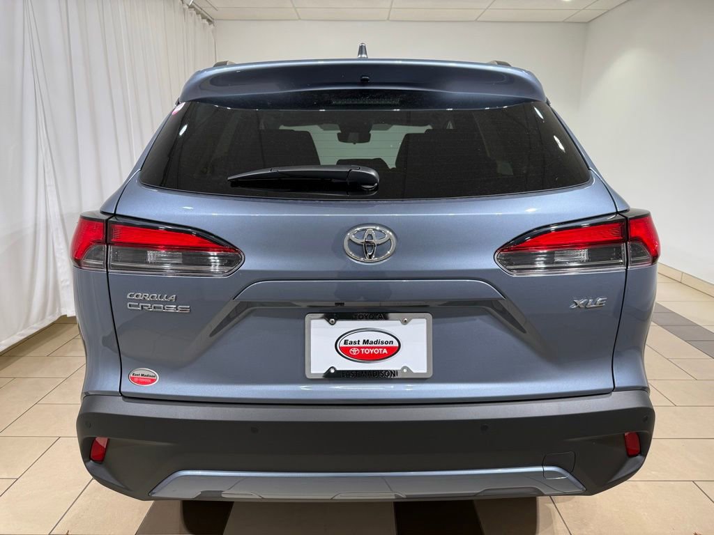 New 2026 Toyota Corolla Cross XLE image 4