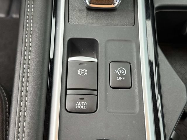 Used 2026 Nissan Pathfinder Platinum w/ Cargo Package AWD/4WD image 20