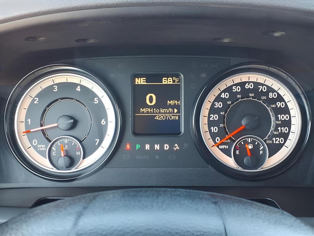 Used 2019 RAM 1500 Classic SLT image 26