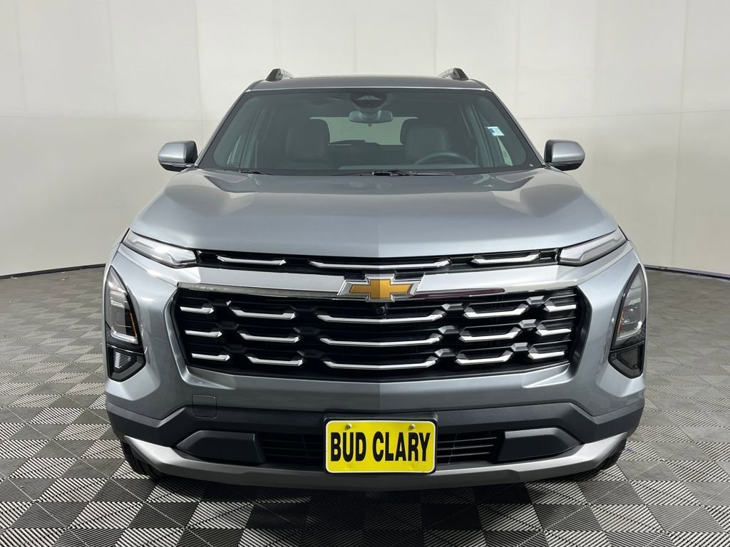 New 2026 Chevrolet Equinox LT w/ Convenience Package II image 2