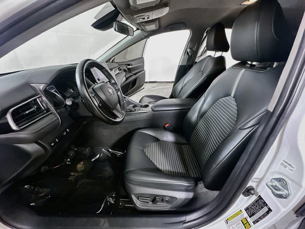 Used 2023 Toyota Camry SE FWD image 17
