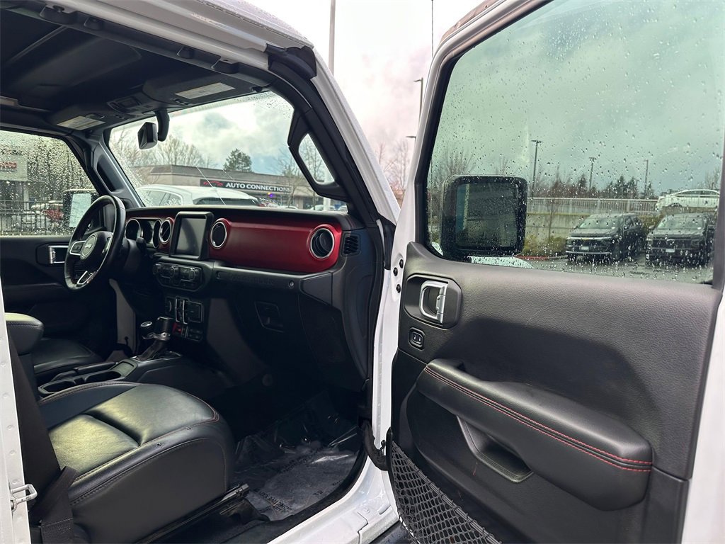 Used 2023 Jeep Wrangler Unlimited Rubicon w/ Cold Weather Group image 11