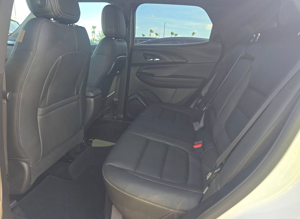 Used 2021 Chevrolet TrailBlazer ACTIV w/ Convenience Package FWD image 7