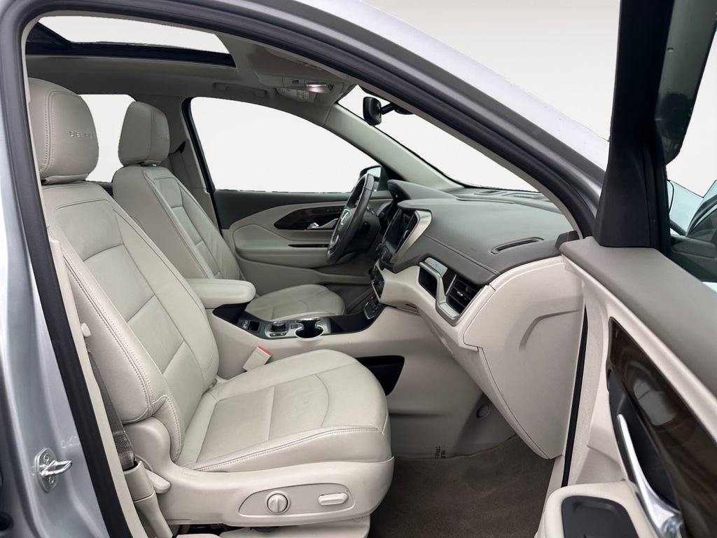 Used 2020 GMC Terrain Denali w/ Denali Premium Package image 15