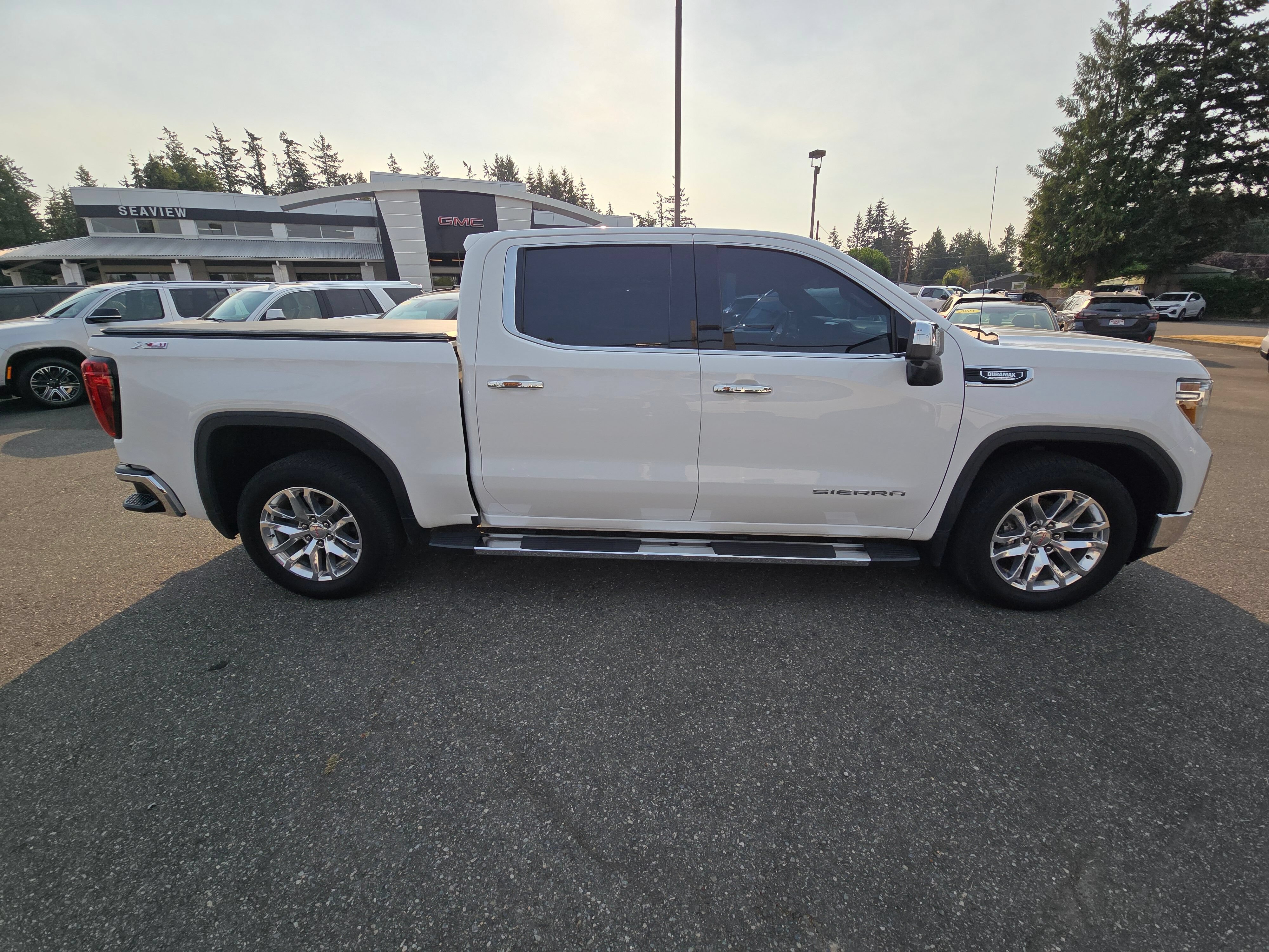 Used 2020 GMC Sierra 1500 SLT w/ SLT Premium Plus Package AWD/4WD image 7