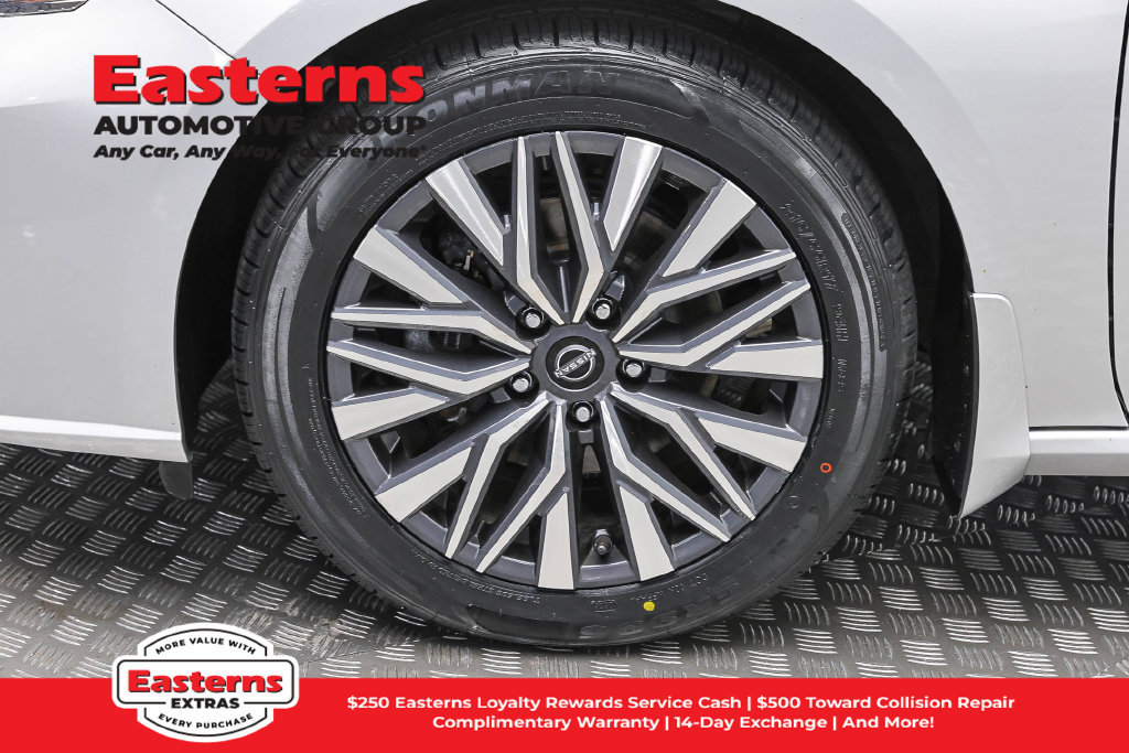 Used 2023 Nissan Altima 2.5 SV FWD image 33