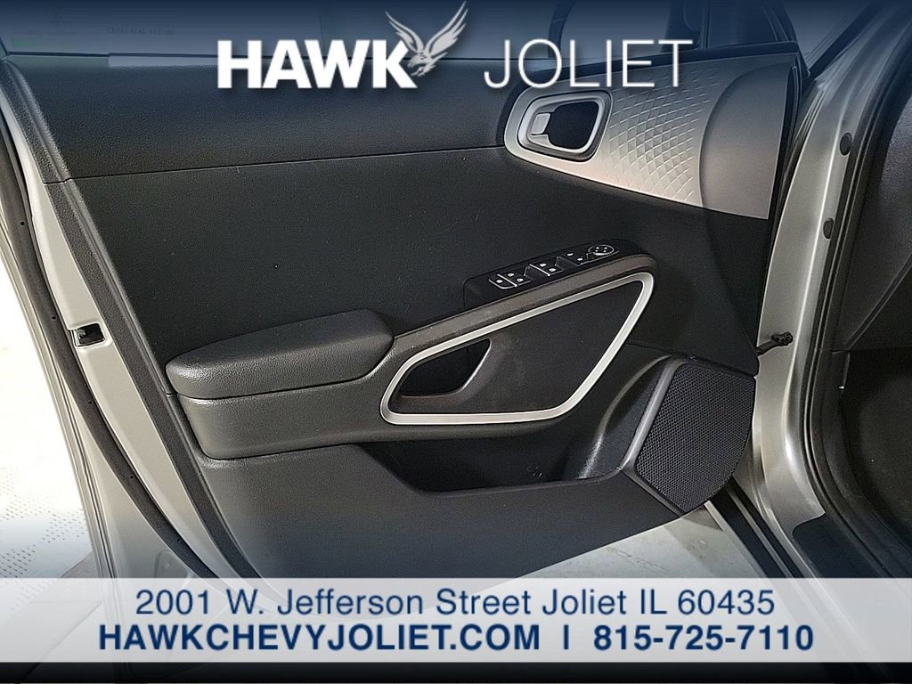 Used 2024 Kia Soul LX w/ Option Group 015 image 19
