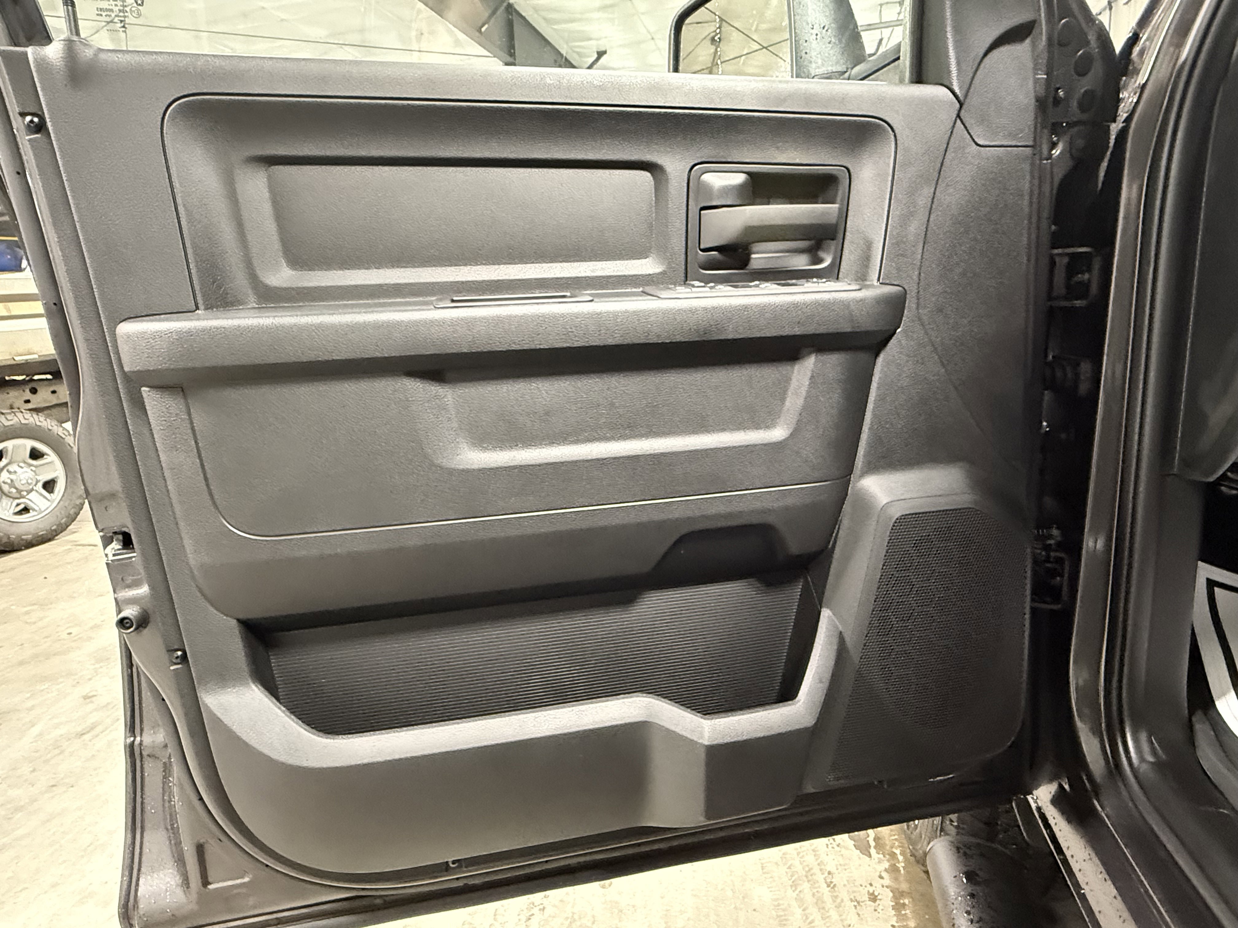 New 2026 RAM 2500 Tradesman AWD/4WD image 19