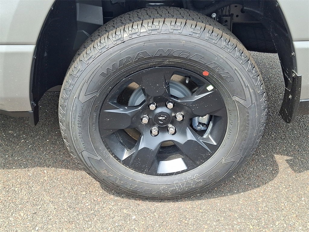 New 2025 RAM 1500 Tradesman w/ Night Edition image 5