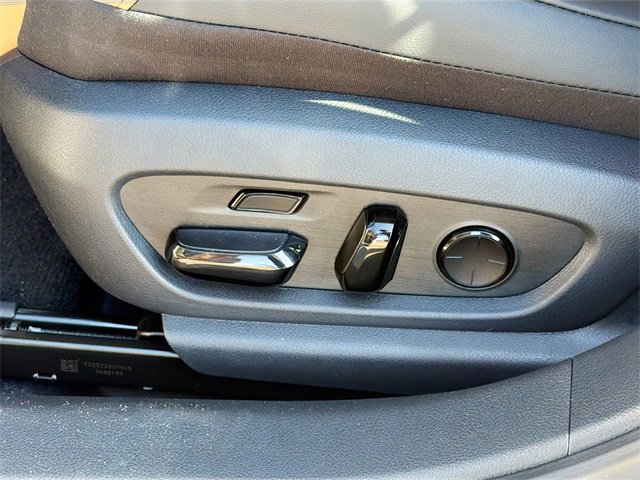 New 2025 Lexus ES 350 Ultra Luxury image 24