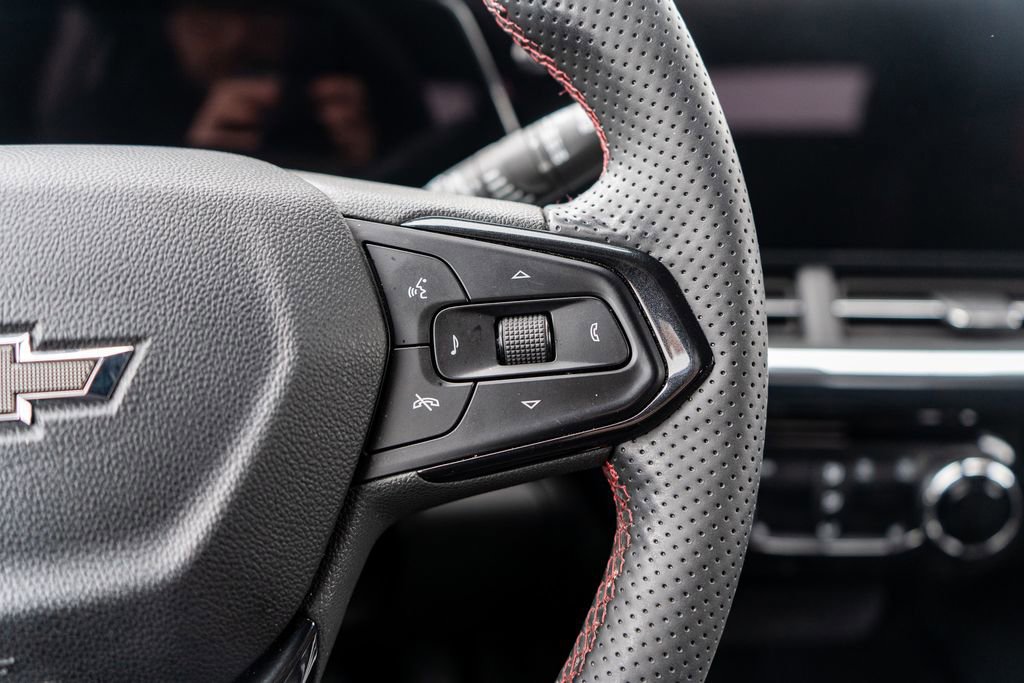 Used 2024 Chevrolet Trax RS w/ Driver Confidence Package image 24