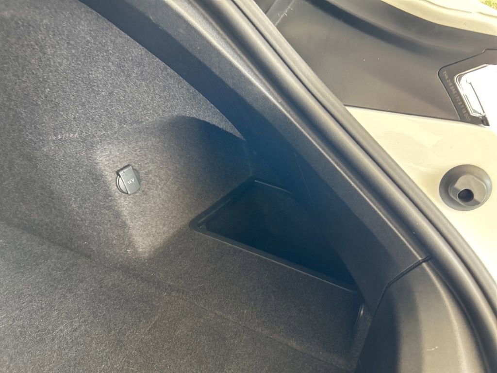 Used 2023 Porsche Taycan GTS AWD/4WD image 35