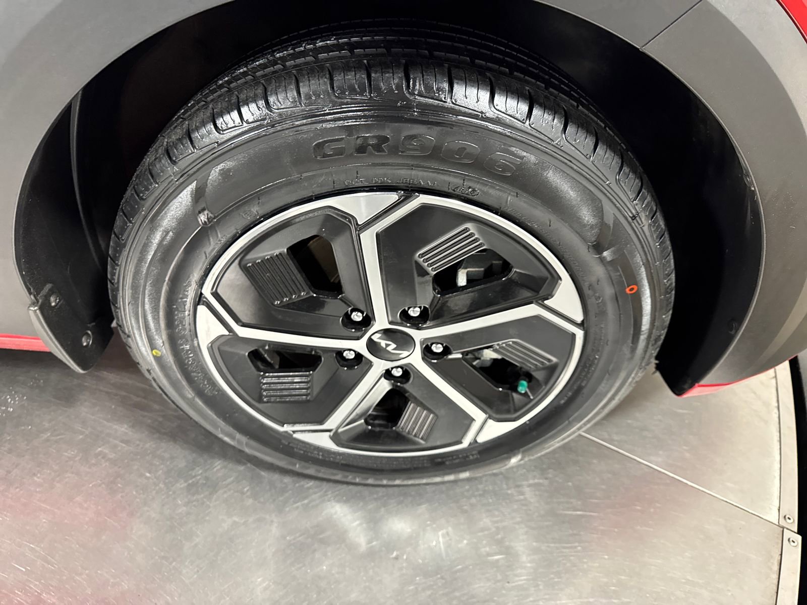 Certified 2023 Kia Niro EX image 8