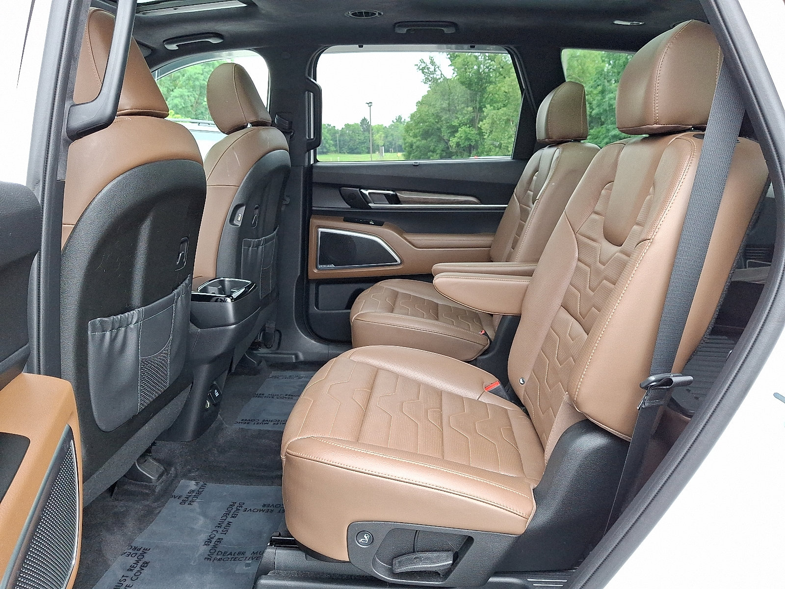 Used 2020 Kia Telluride SX w/ SX Prestige Package AWD/4WD image 10