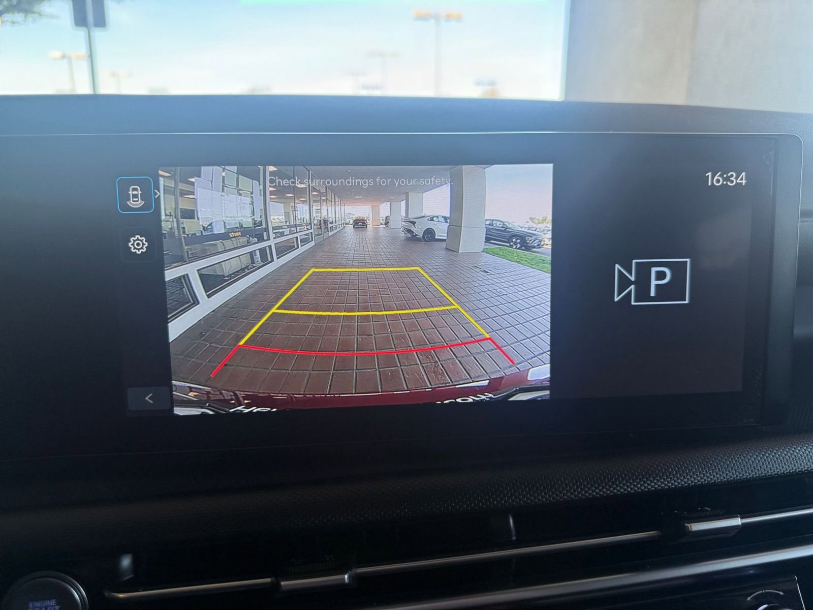 Used 2025 Hyundai Tucson SEL FWD image 25