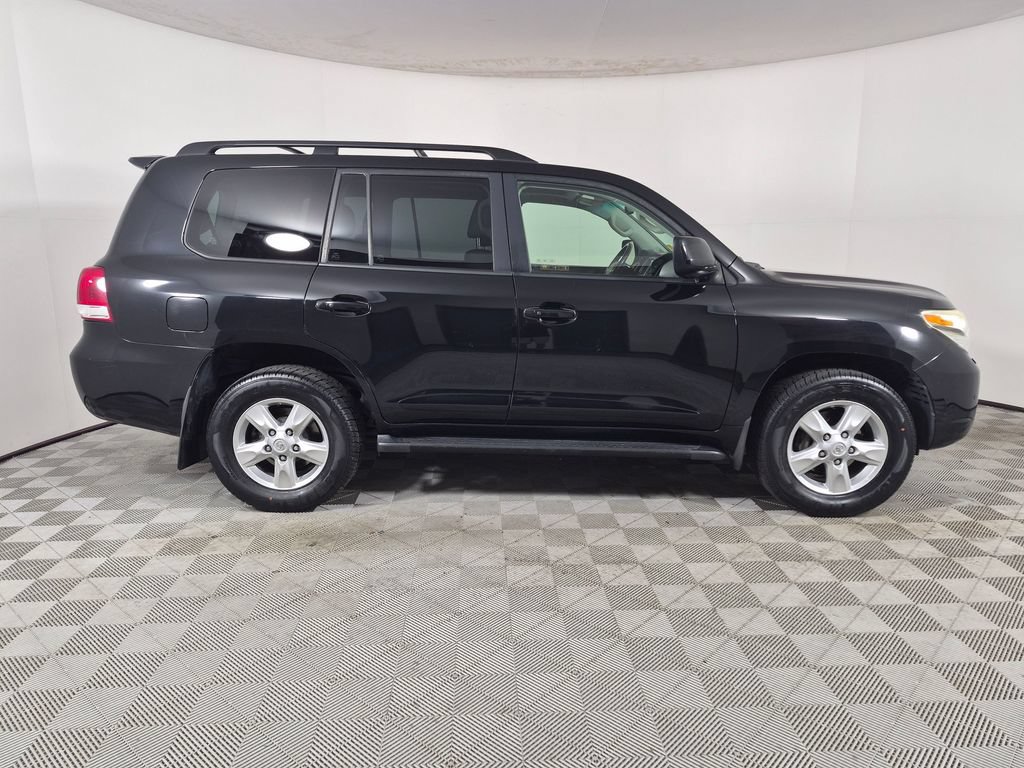 Used 2009 Toyota Land Cruiser AWD/4WD image 2
