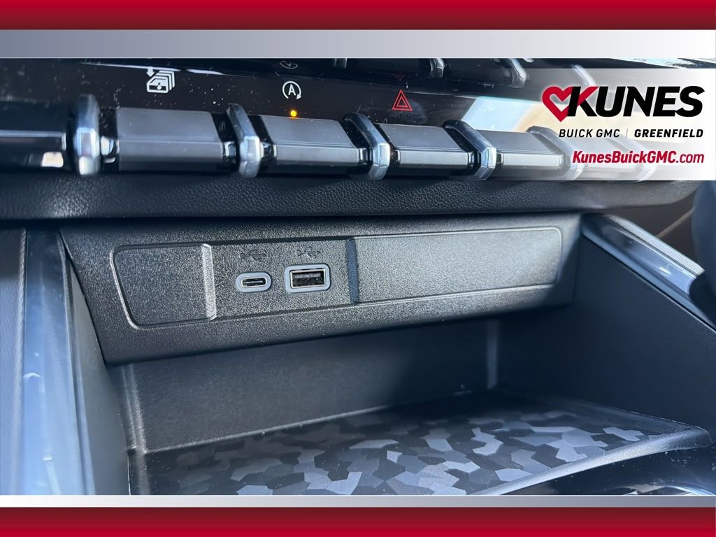 New 2026 GMC Canyon Elevation w/ Convenience Package image 26