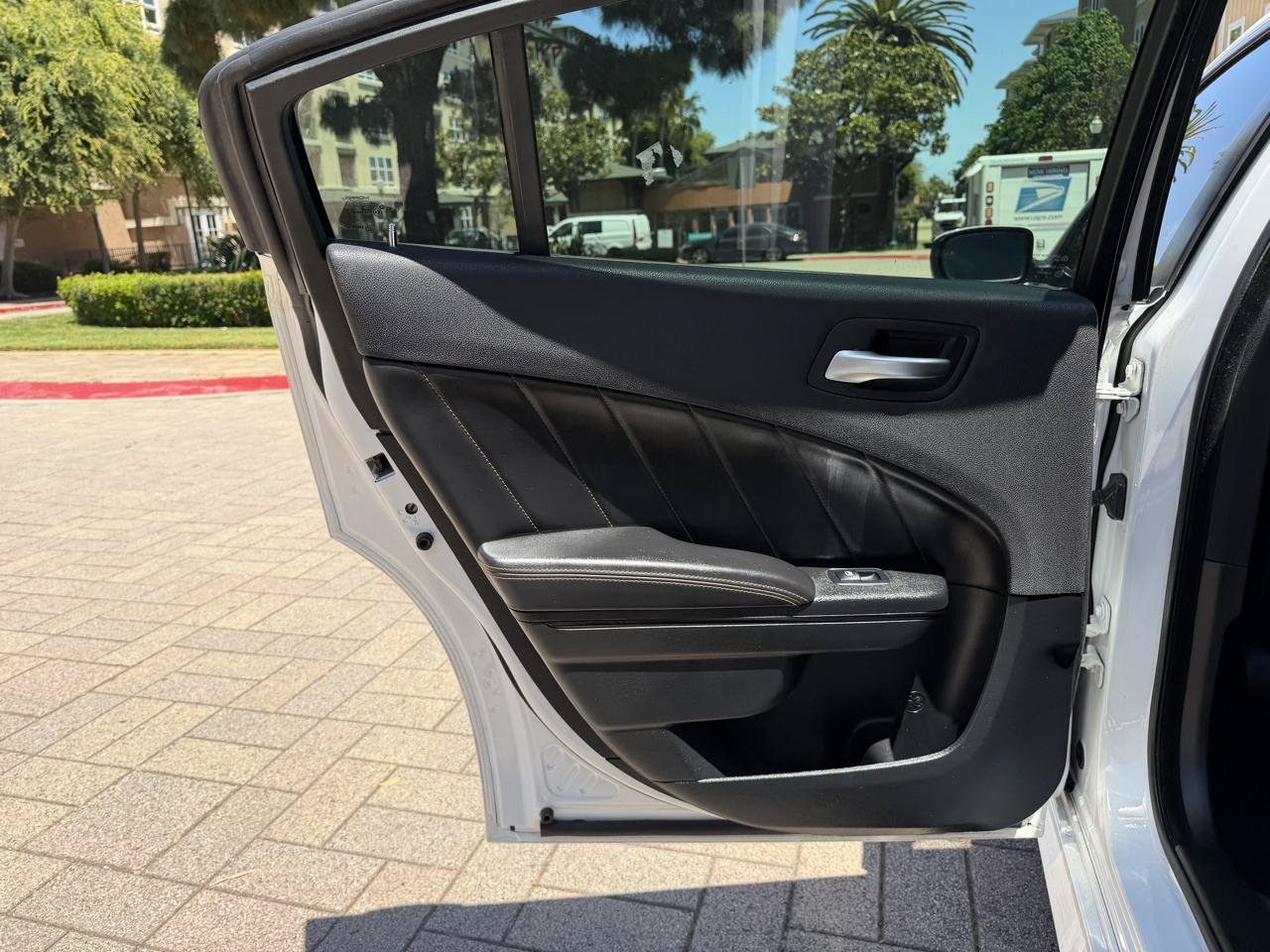 Used 2018 Dodge Charger R/T RWD image 44
