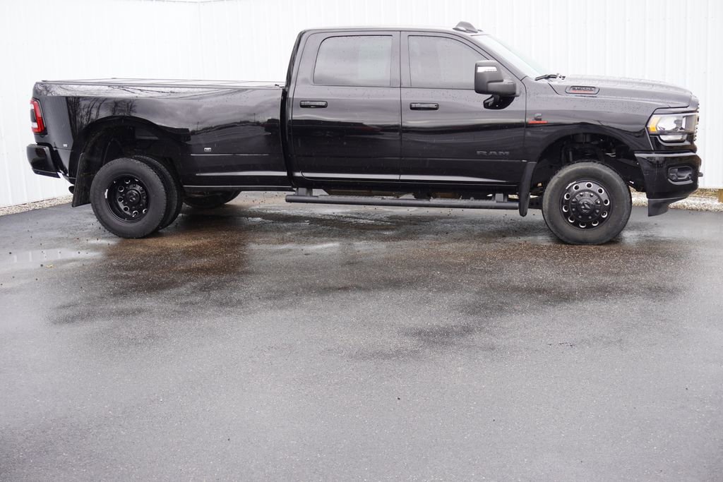 Used 2024 RAM 3500 Big Horn w/ Night Edition image 2