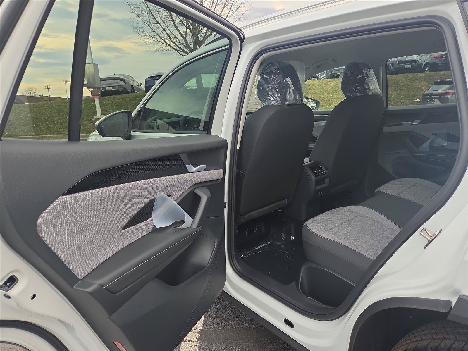 New 2026 Volkswagen Tiguan S AWD/4WD image 23