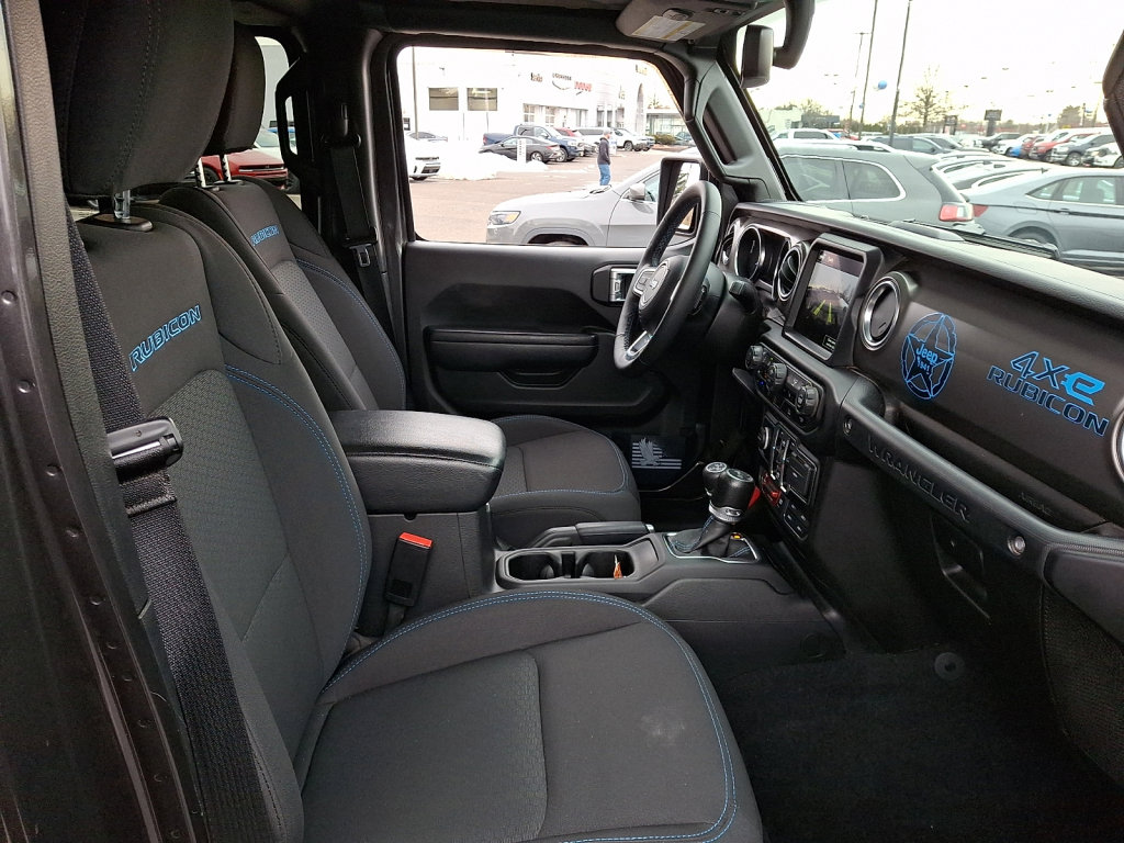 Used 2022 Jeep Wrangler Unlimited Rubicon 4xe w/ Cold Weather Group image 12