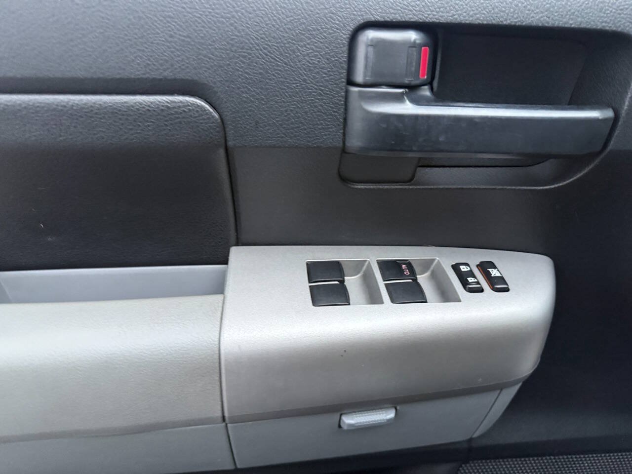 Used 2008 Toyota Tundra SR5 AWD/4WD image 18