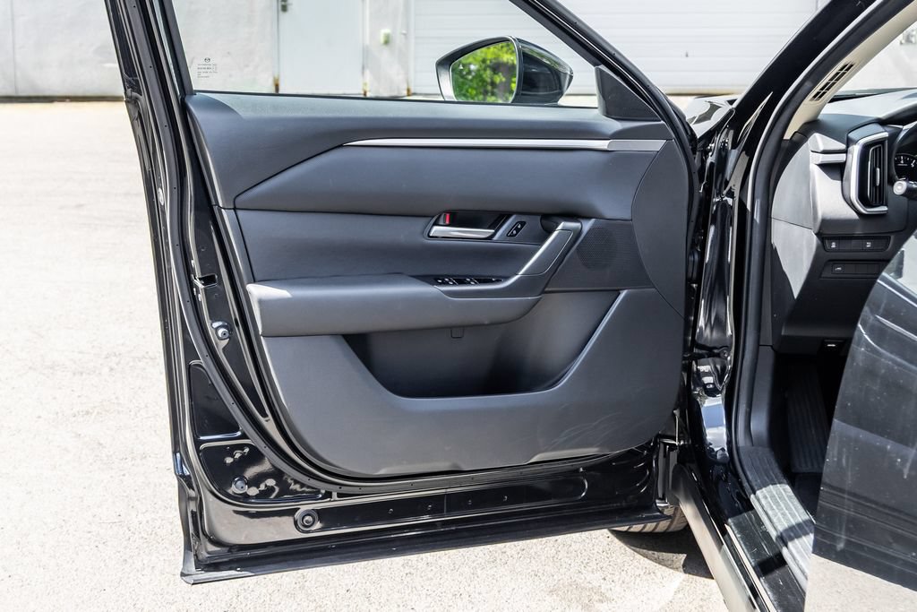 Used 2025 MAZDA CX-50 AWD 2.5 S w/ Preferred Package image 23