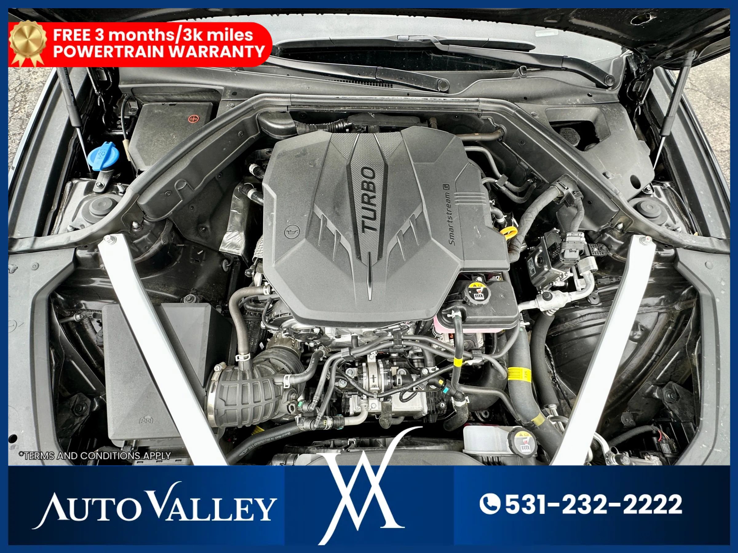 Used 2025 Genesis G70 2.5T RWD image 40