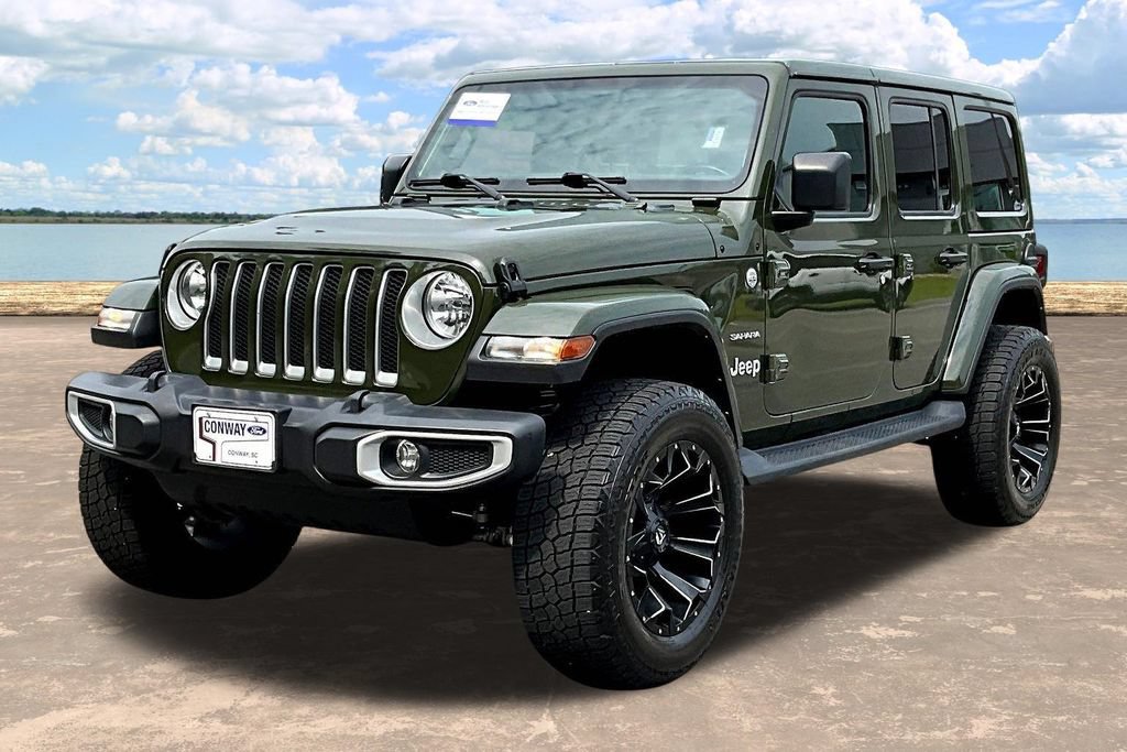 Used 2022 Jeep Wrangler Unlimited Sahara AWD/4WD image 4