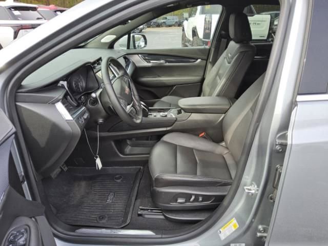 Certified 2025 Cadillac XT5 Premium Luxury w/ Technology Package image 5