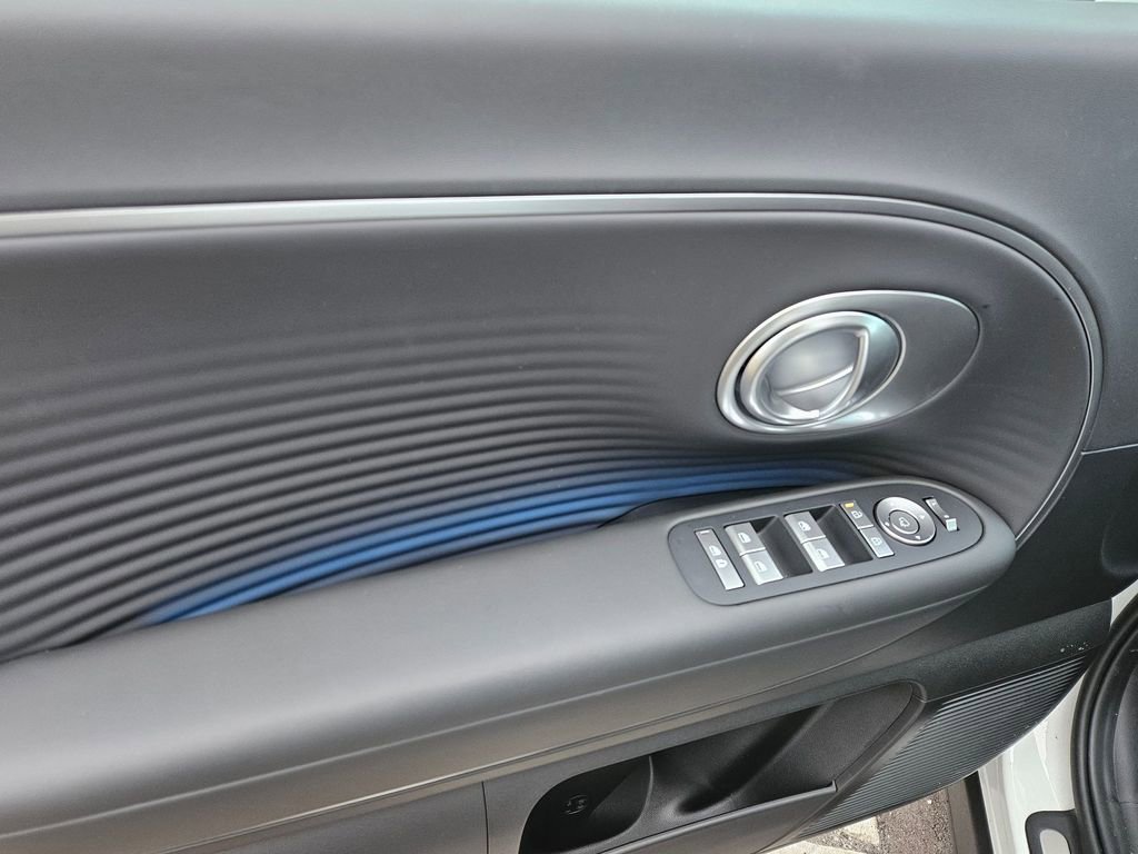 New 2026 Hyundai Ioniq 9 SEL image 13