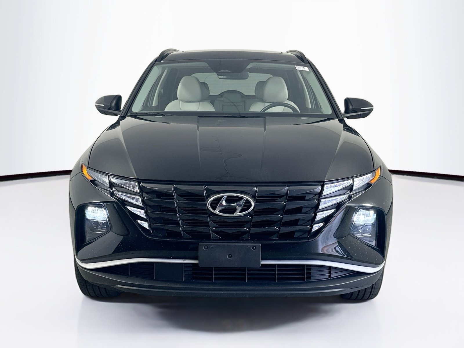 Used 2023 Hyundai Tucson SEL w/ Convenience Package AWD/4WD image 2