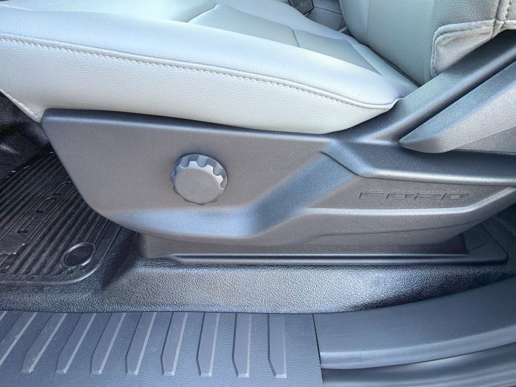 New 2027 Ford F250 XL RWD image 18