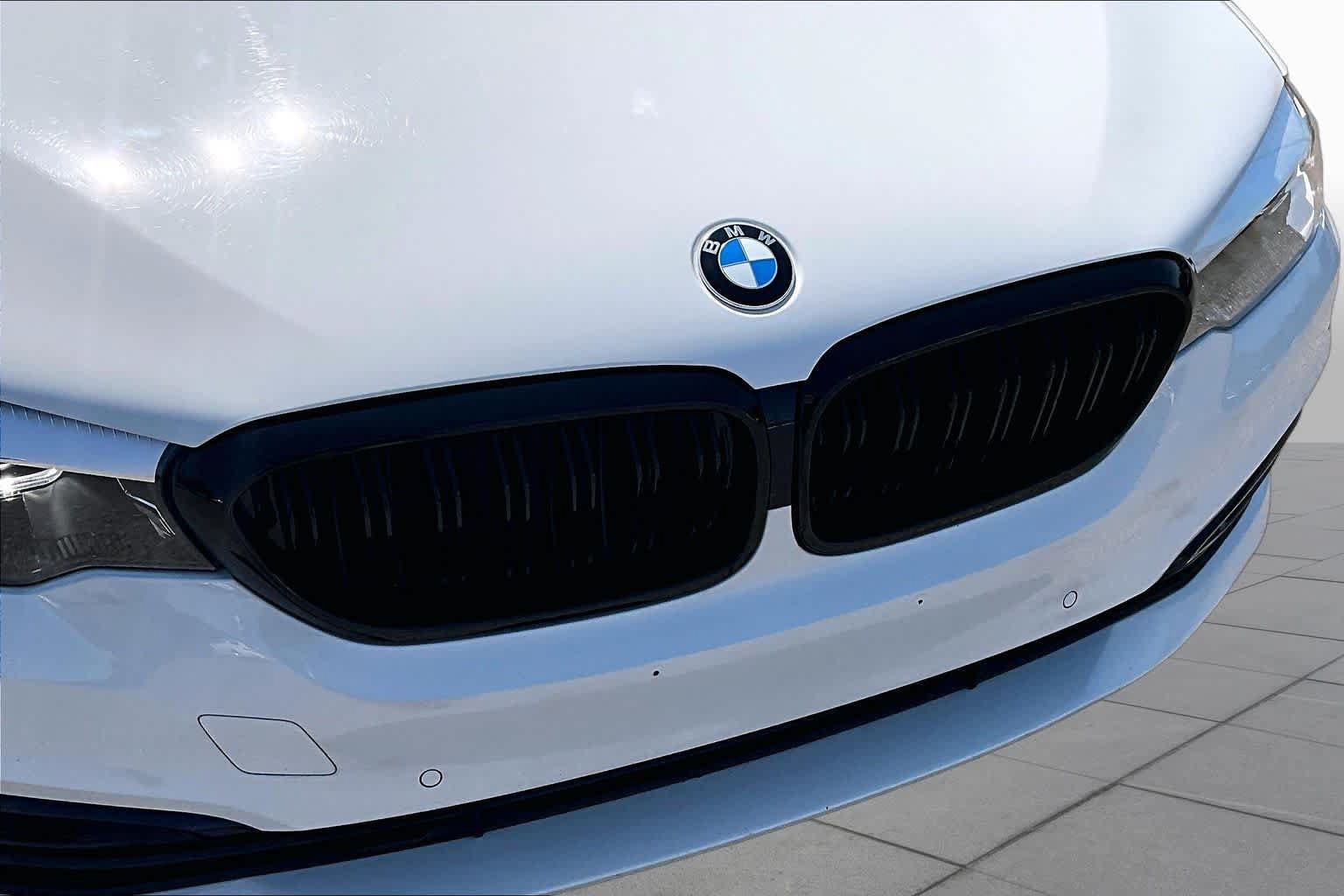 Used 2018 BMW 530i w/ Premium Package RWD image 29