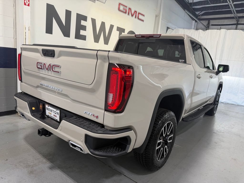 New 2026 GMC Sierra 1500 AT4 w/ AT4 Premium Package AWD/4WD image 32