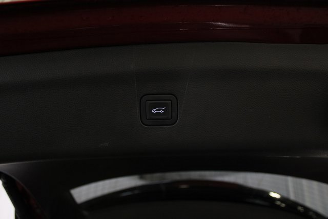 Used 2021 Buick Enclave Essence w/ Sound and Sites Package image 8